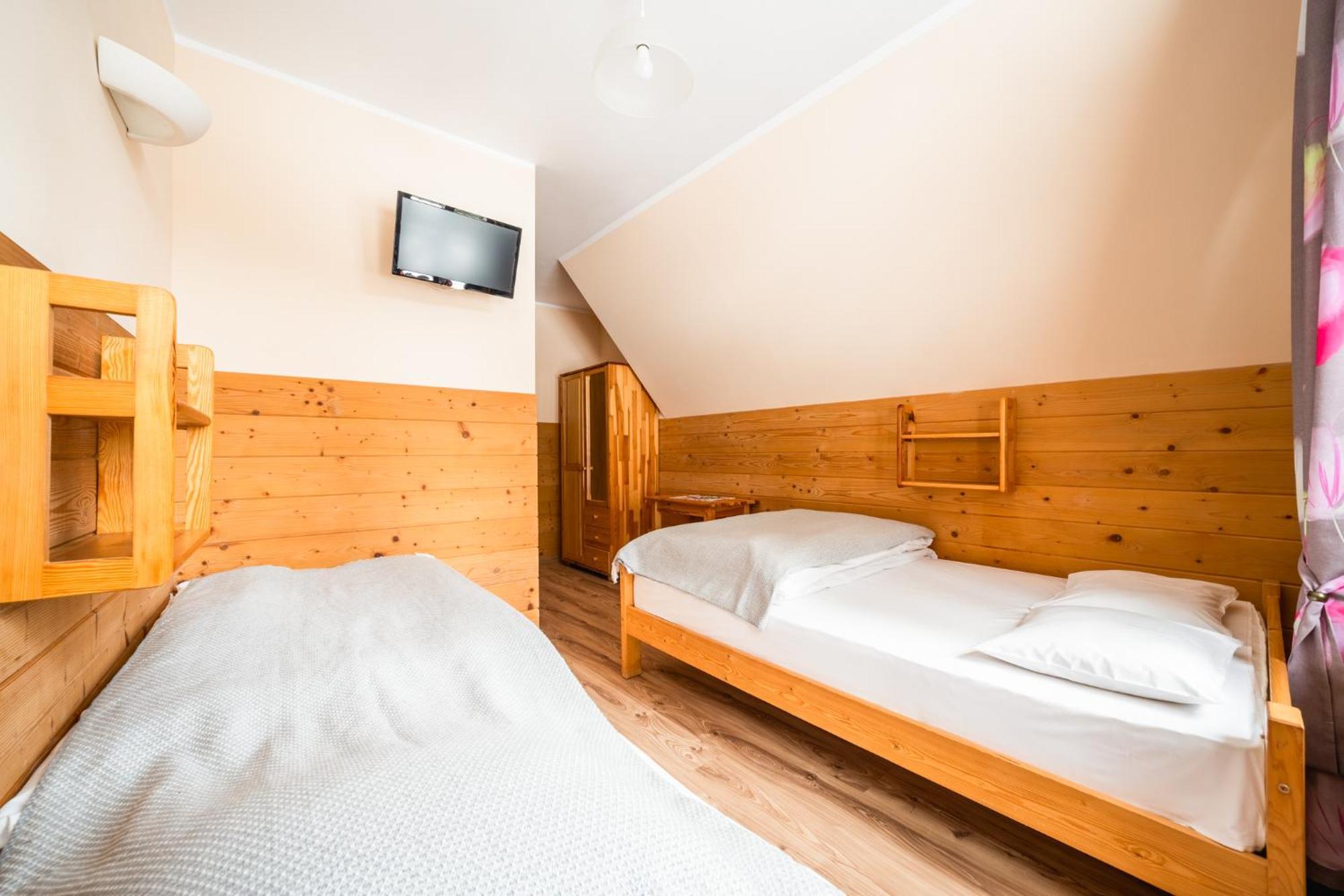 Hotel Schronisko Pttk Orlica Szczawnica Exterior foto
